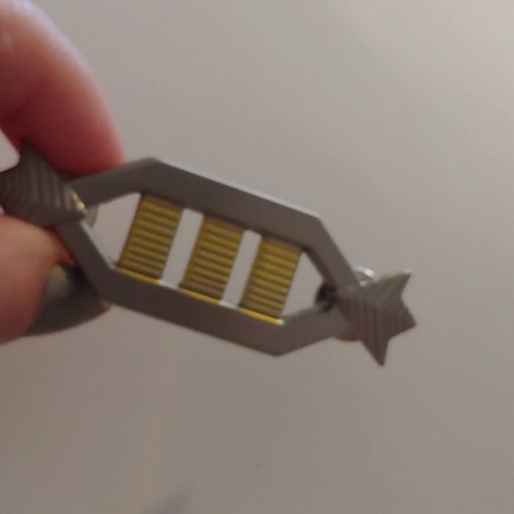 Star Trek movie era Captain rank pin authentic prop replica - Picture 3 of 6